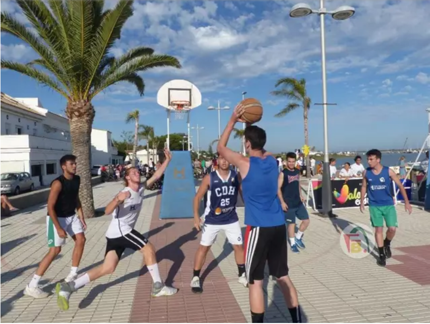 Islantilla acoge la primera prueba del Circuito Provincial 3×3 de baloncesto