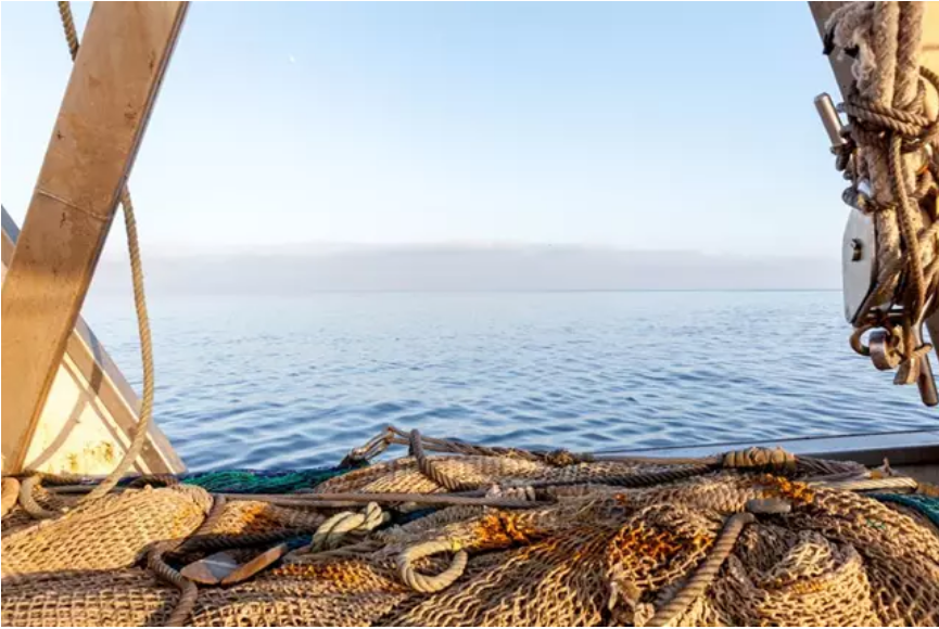 El patrón de pesca de Huelva retenido en Mauritania regresa a España después de 45 días