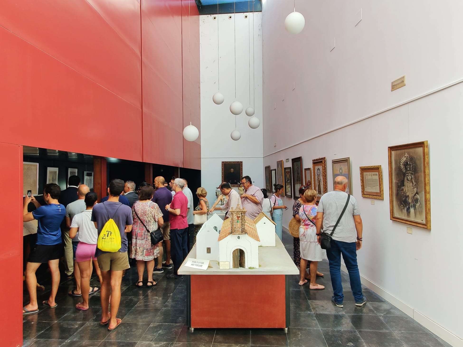 Isla Cristina acoge una exposición con motivo del bicentenario de la Parroquia de los Dolores