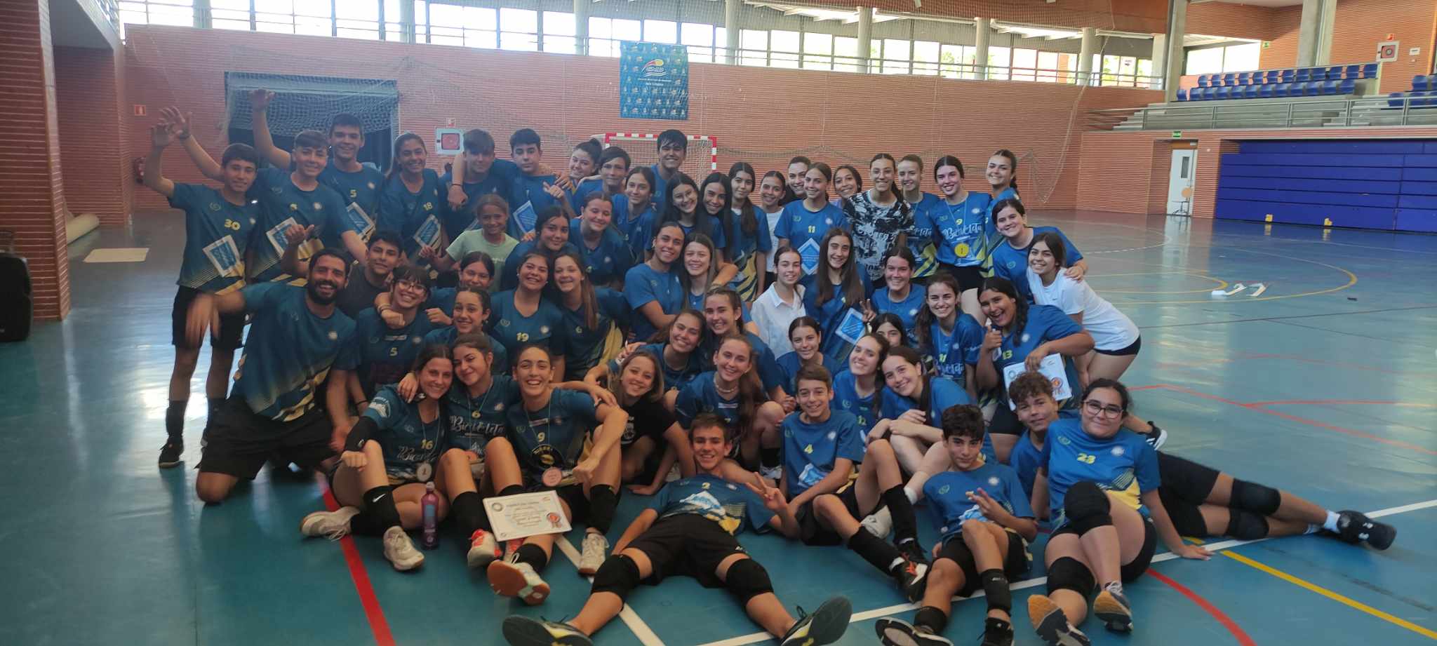 El Club Deportivo Voleibol Isla Cristina no para de crecer
