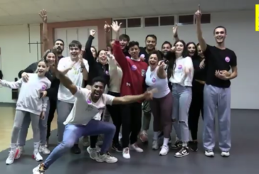 Video: María Dance y sus Chic@s, desea al pueblo de Isla Cristina 