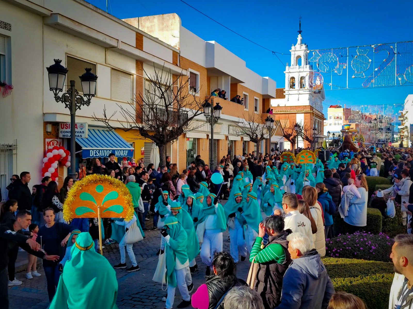 La Cabalgata de Reyes ilusiona Isla Cristina