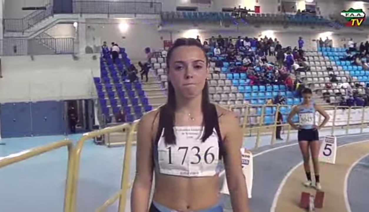 Manuela Camacho “bronce 60 m.l.” en el Campeonato de Andalucía Juvenil Indoor