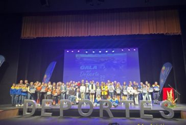 Isla Cristina premia y homenajea a sus deportistas en la Gala del Deporte