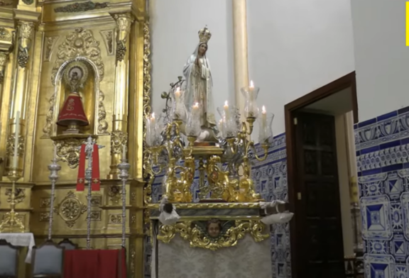 Procesión de la Virgen de Fátima - Parroquia de Los Dolores, de Isla Cristina
