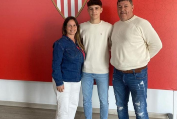 Tomás Méndez, renueva con el Sevilla FC