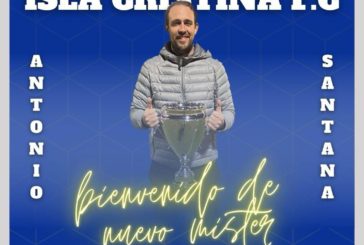 Antonio Santana seguirá como técnico del Isla Cristina FC