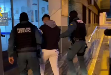 Intervenidos 2.300 kilos de hachís en la costa de Huelva y detenidos doce narcotraficantes