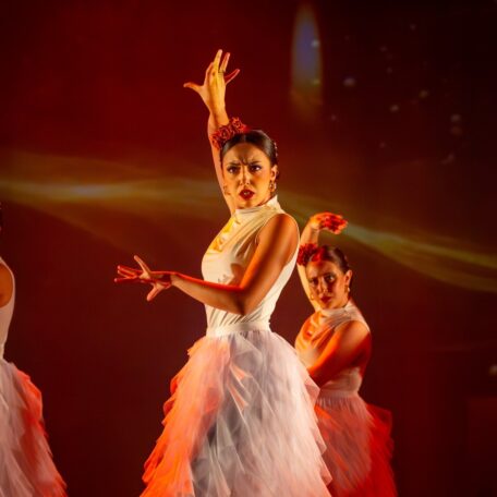 500054173_1009642347968055_605135447576561543_n-456x456 La Escuelas de Baile Flamenco de Rocío Columé, pone el broche de oro a la temporada