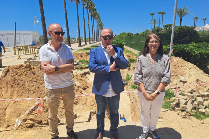 unnamed-11-684x456 Mancomunidad de Islantilla ultima las obras de reparación y nivelación del pavimento de parte del Paseo marítimo y de los Paseos de la Ría Carreras y del Río Piedras