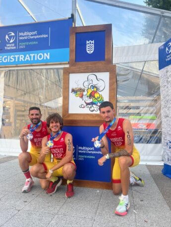 santi-muros-345x456 Cristina Jiménez-Orta Bicampeona del Mundo de Duatlón, "oro" Pablo González y Carmen González, "plata" Enrique Rodríguez y Daniel Aguirre, y "bronce" Santi Muros