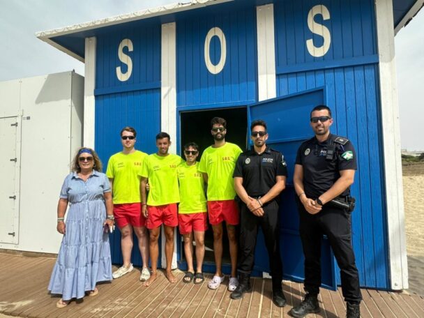 WhatsApp-Image-2025-08-18-at-13.17.50-608x456 Simulacro de salvamento por la Delegación de Playas y el Servicio de Salvamento Socorrismo de las playas isleñas