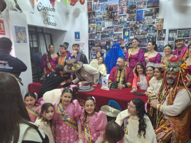 641104348_1220181860247435_1733700853456078425_n-608x456 Las Peñas Carnavaleras de Isla Cristina entregan sus Distinciones y Reconocimientos 2026
