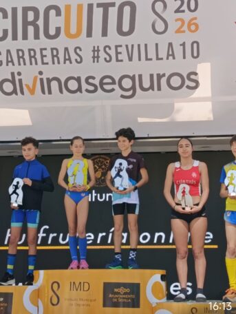 1000038173-343x456 Mahmud Abnu y Celia Romero destacan en Carrera Triana - Los Remedios - Torre Sevilla