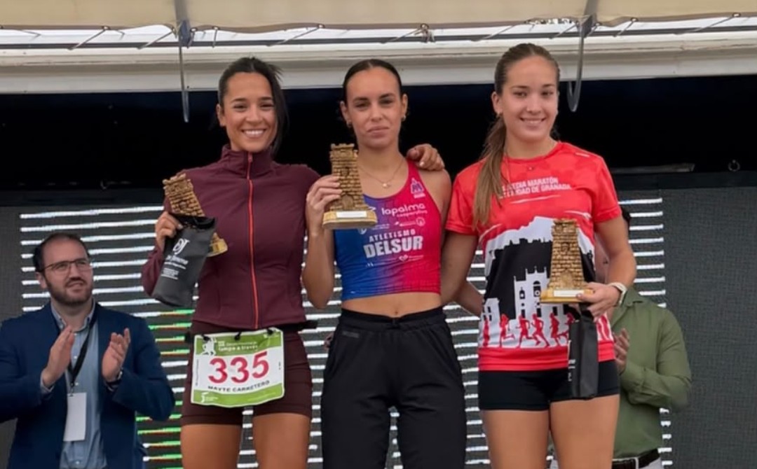 1000121512 Zaka Boufaljat no baja del podio en el Cross del Aceite