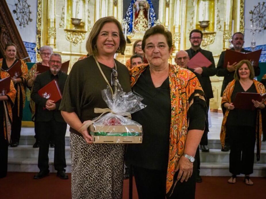 WhatsApp-Image-2026-10-17-at-22.58.48-7-925x694 La Coral Municipal de Miajadas y la Coral Al-Bojaira de Cájar cautivaron al público de la Parroquia de Nuestra Señora de los Dolores
